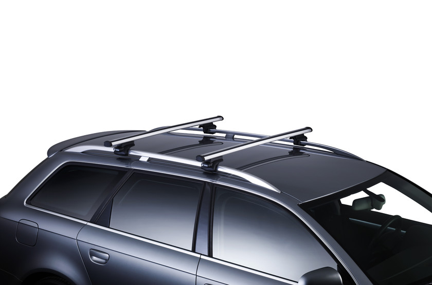 Thule Roof Rack car with roof rails